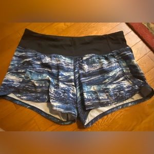 Lululemon speed up shorts low rise 4”